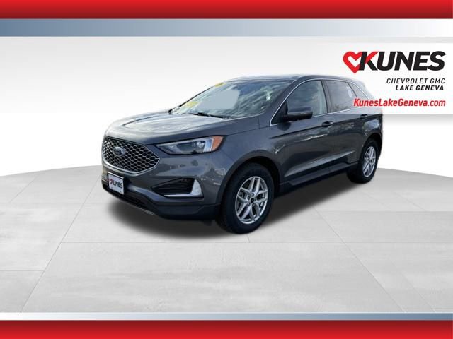 Used 2023 Ford Edge SEL image 9