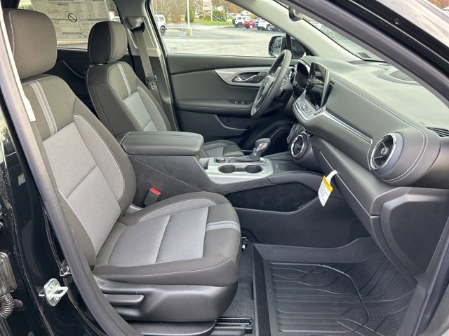 New 2026 Chevrolet Blazer LT w/ Convenience Package image 9