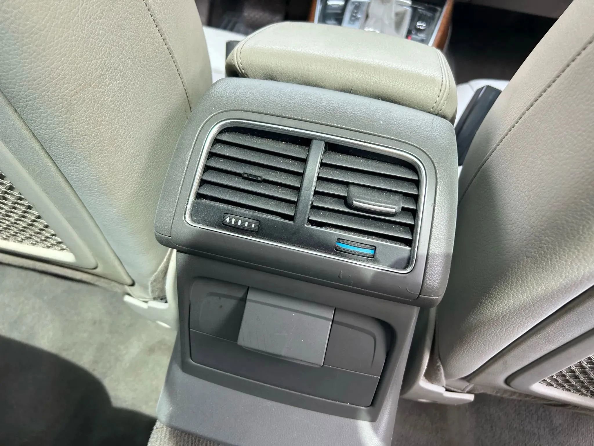 Used 2011 Audi Q5 3.2 Premium Plus image 31