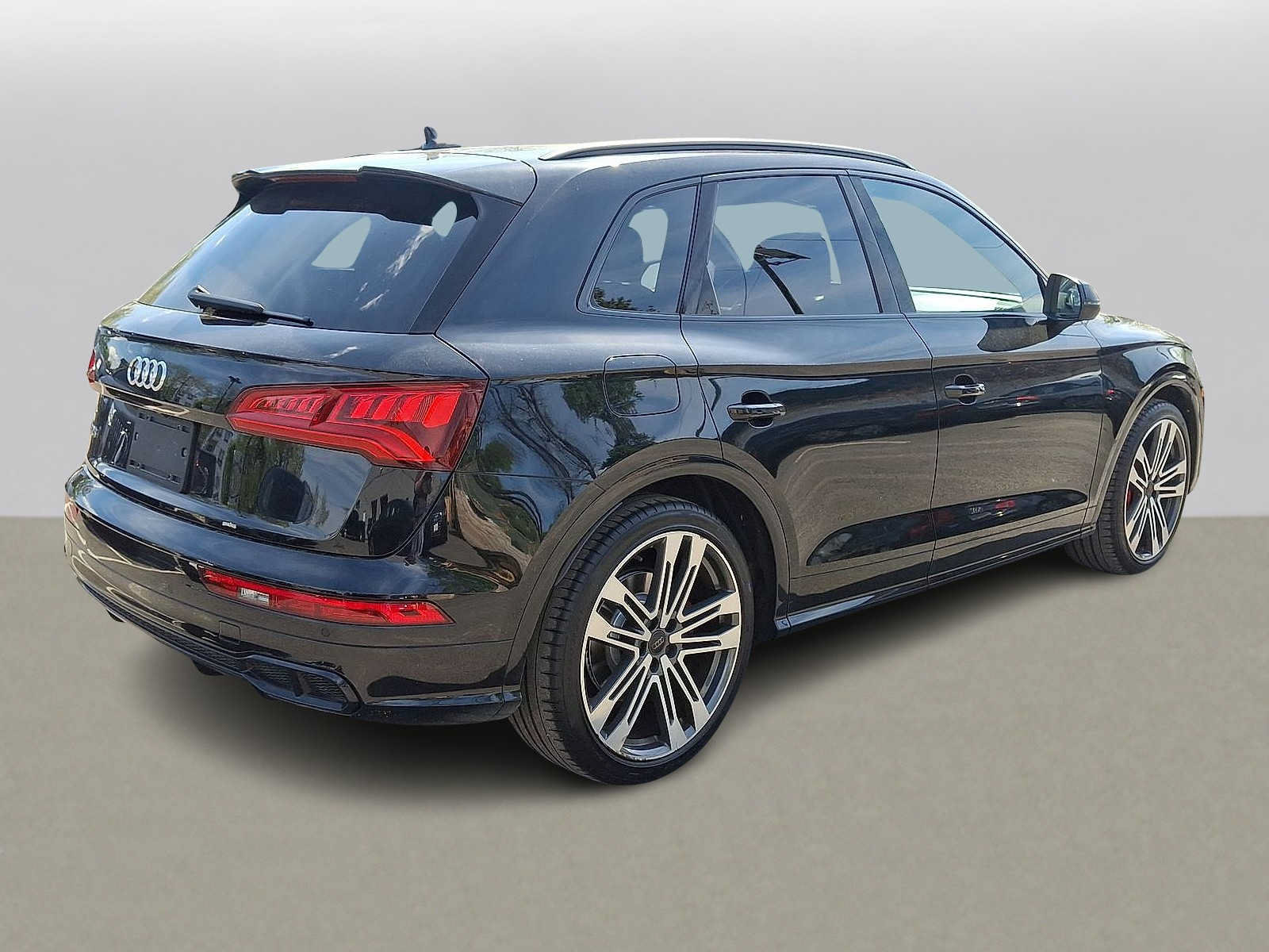 Used 2020 Audi SQ5 Premium Plus AWD/4WD image 22