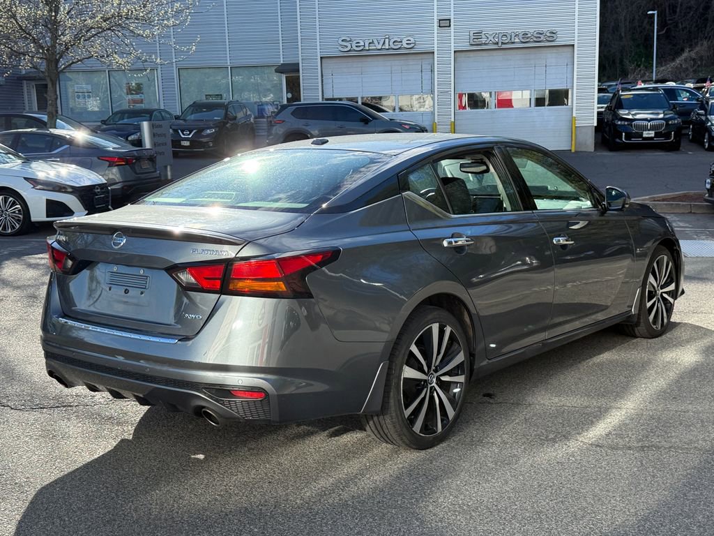 Used 2019 Nissan Altima 2.5 Platinum image 6