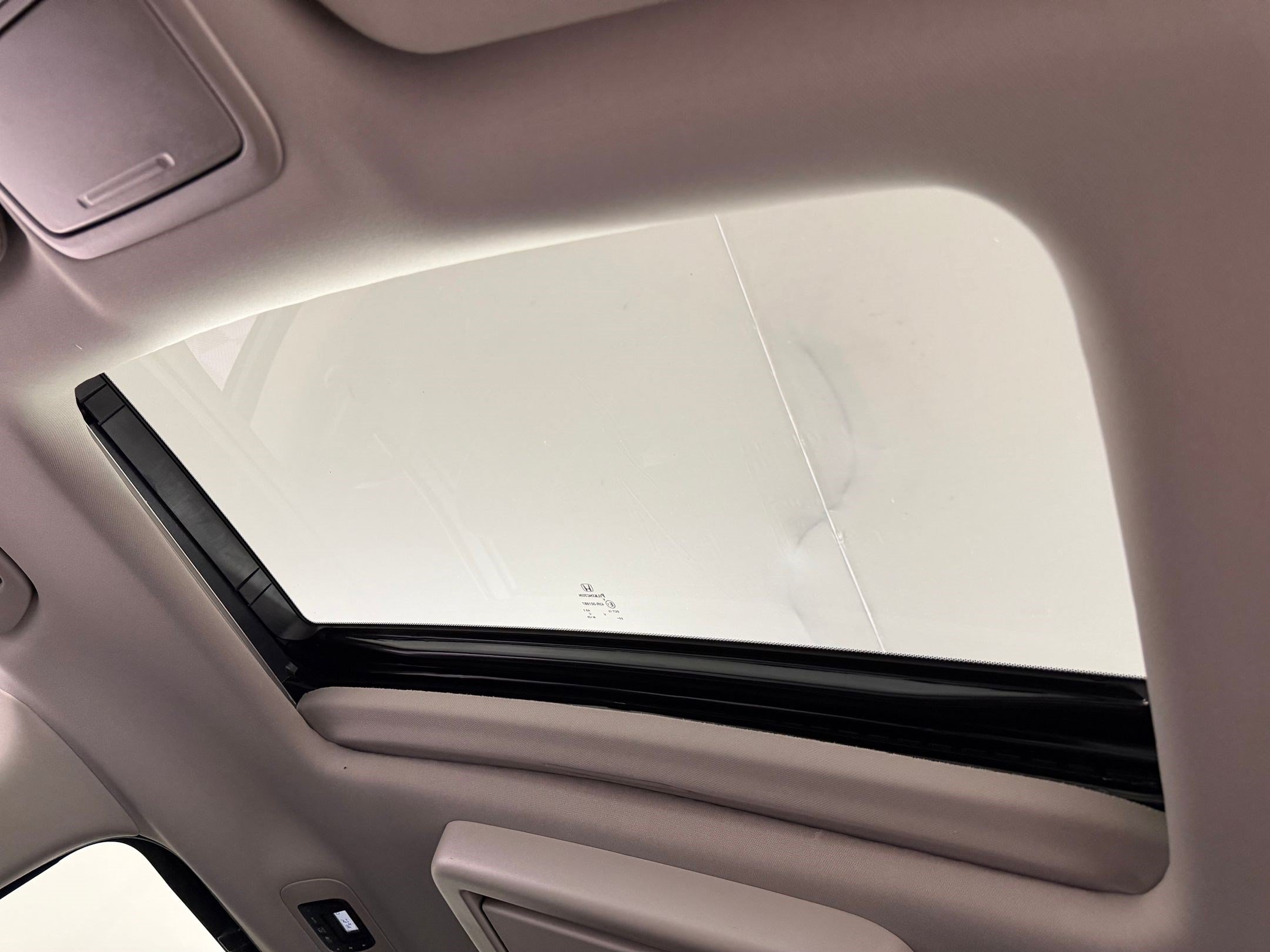 New 2027 Honda Odyssey Touring image 19