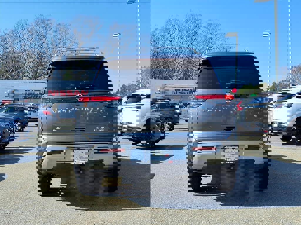 Certified 2023 Nissan Pathfinder SL w/ SL Premium Package image 5