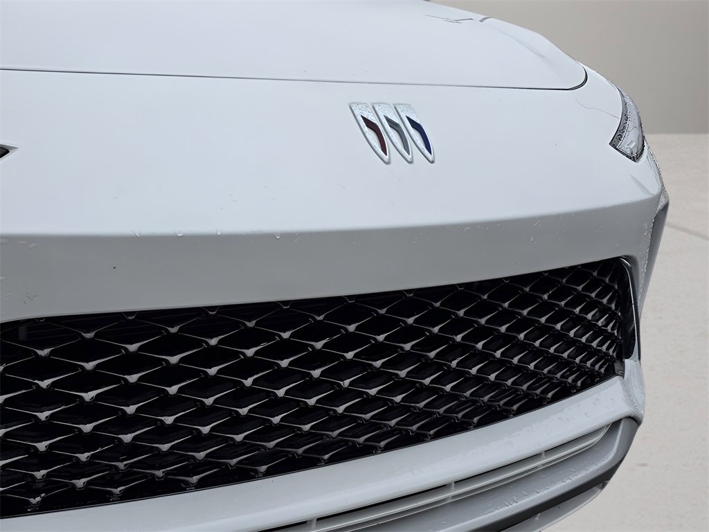 Used 2024 Buick Envista Avenir image 9