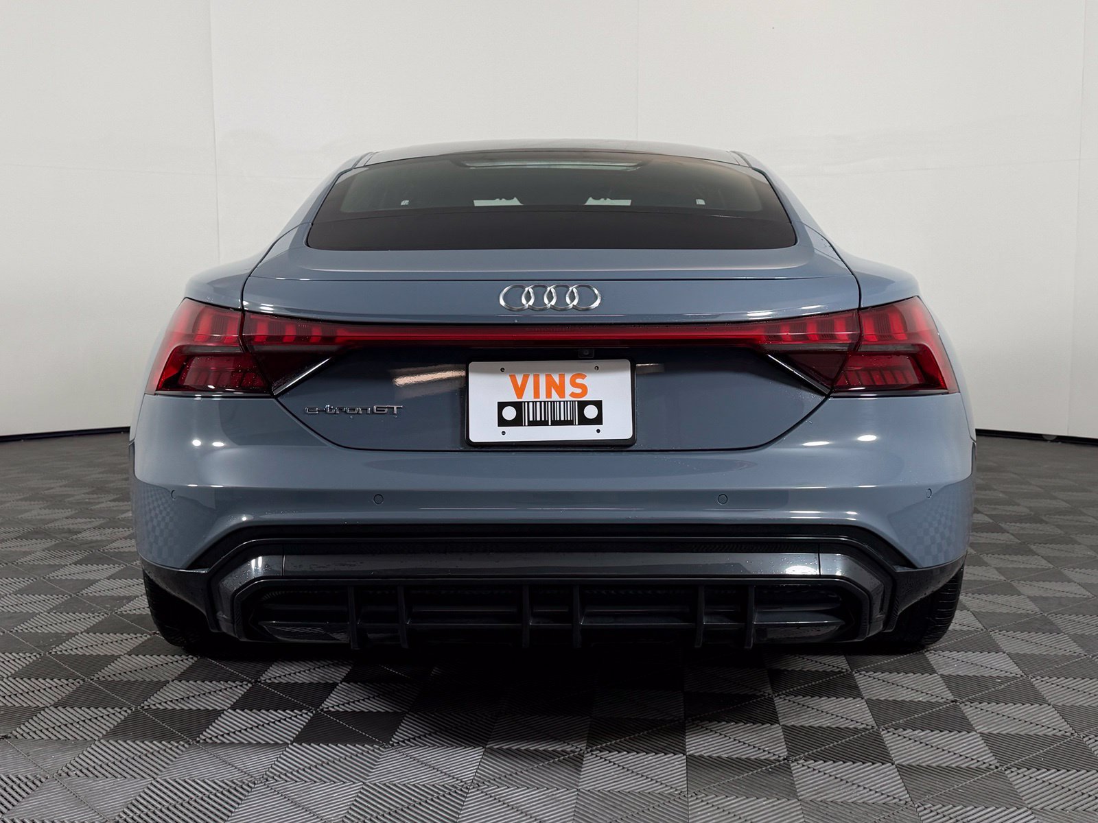 Used 2023 Audi e-tron GT Premium Plus AWD/4WD image 8