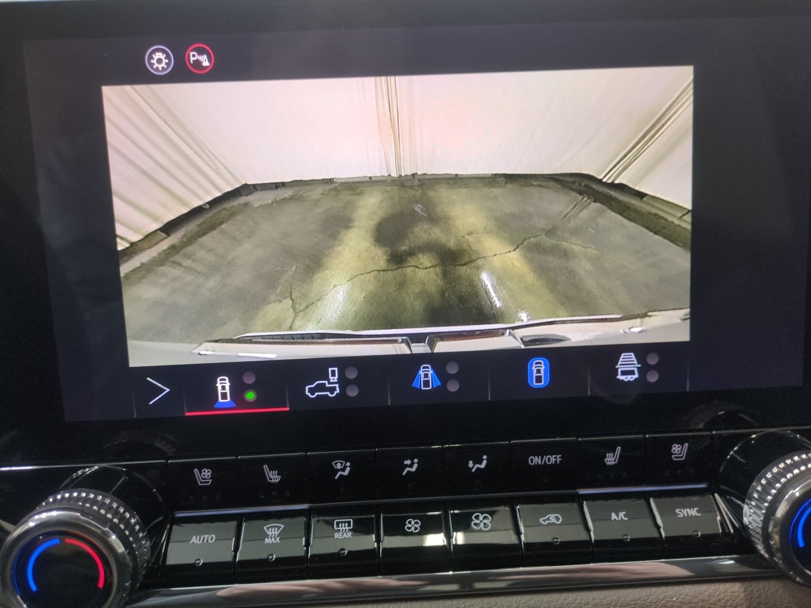 New 2026 GMC Canyon Denali AWD/4WD image 18