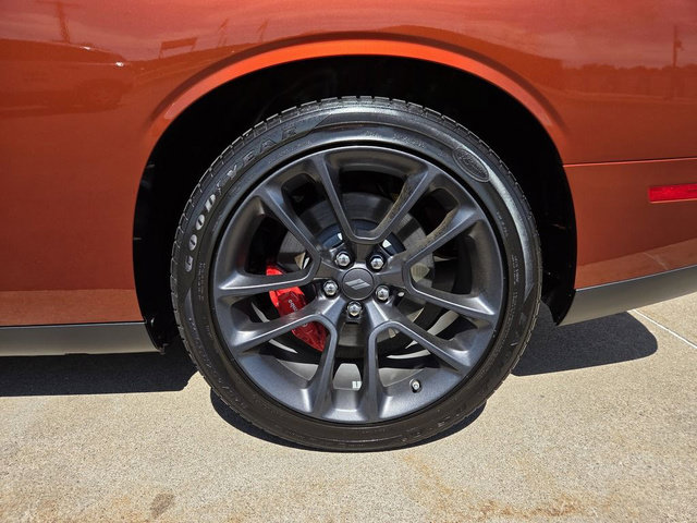 Used 2021 Dodge Challenger R/T Scat Pack w/ Shaker Package RWD image 27