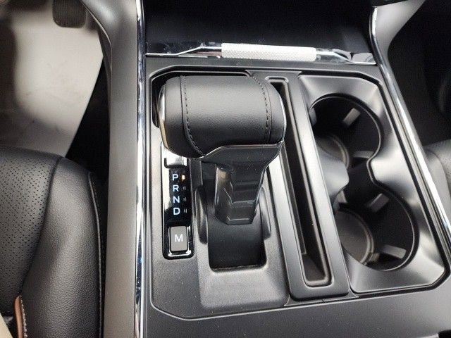 New 2025 Ford F150 Lariat w/ Equipment Group 501A Mid image 24
