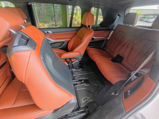 Used 2024 BMW X7 xDrive40i w/ Executive Package AWD/4WD image 78
