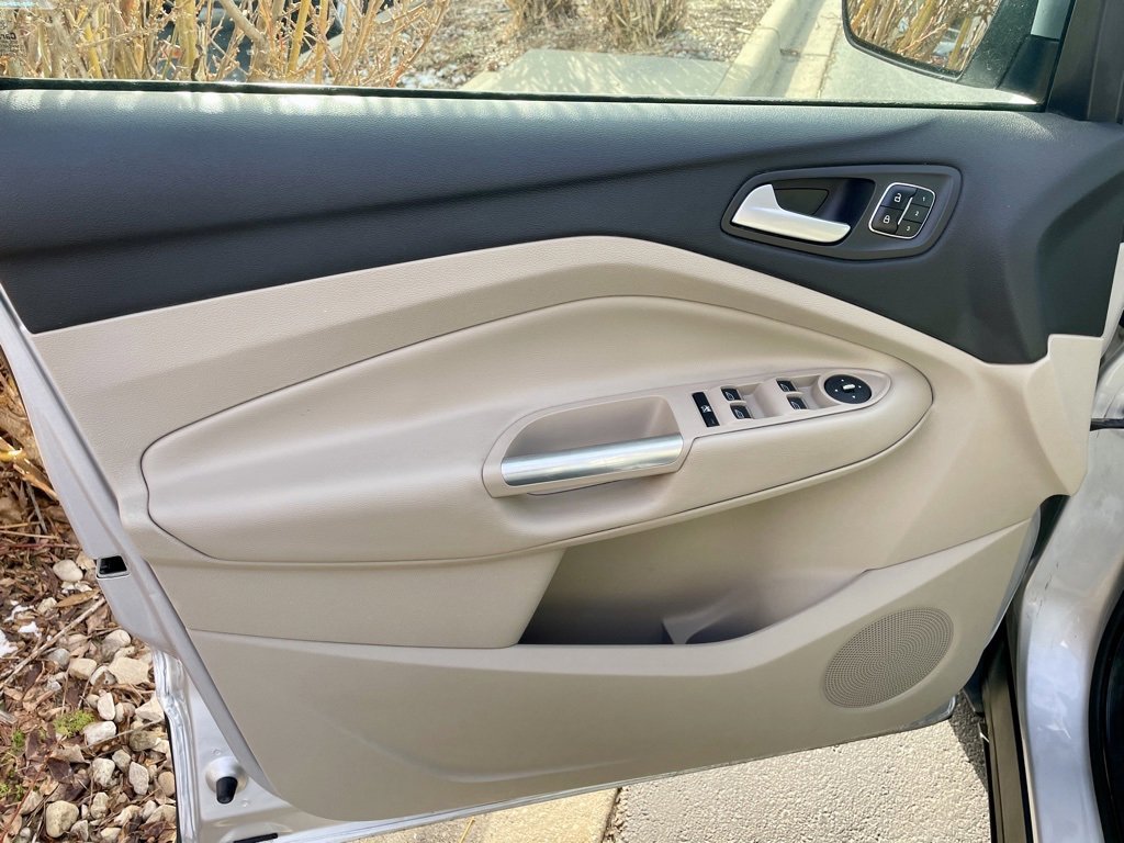 Used 2014 Ford Escape Titanium w/ Equipment Group 401A image 21