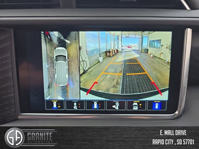 Used 2024 GMC Yukon XL Denali image 20
