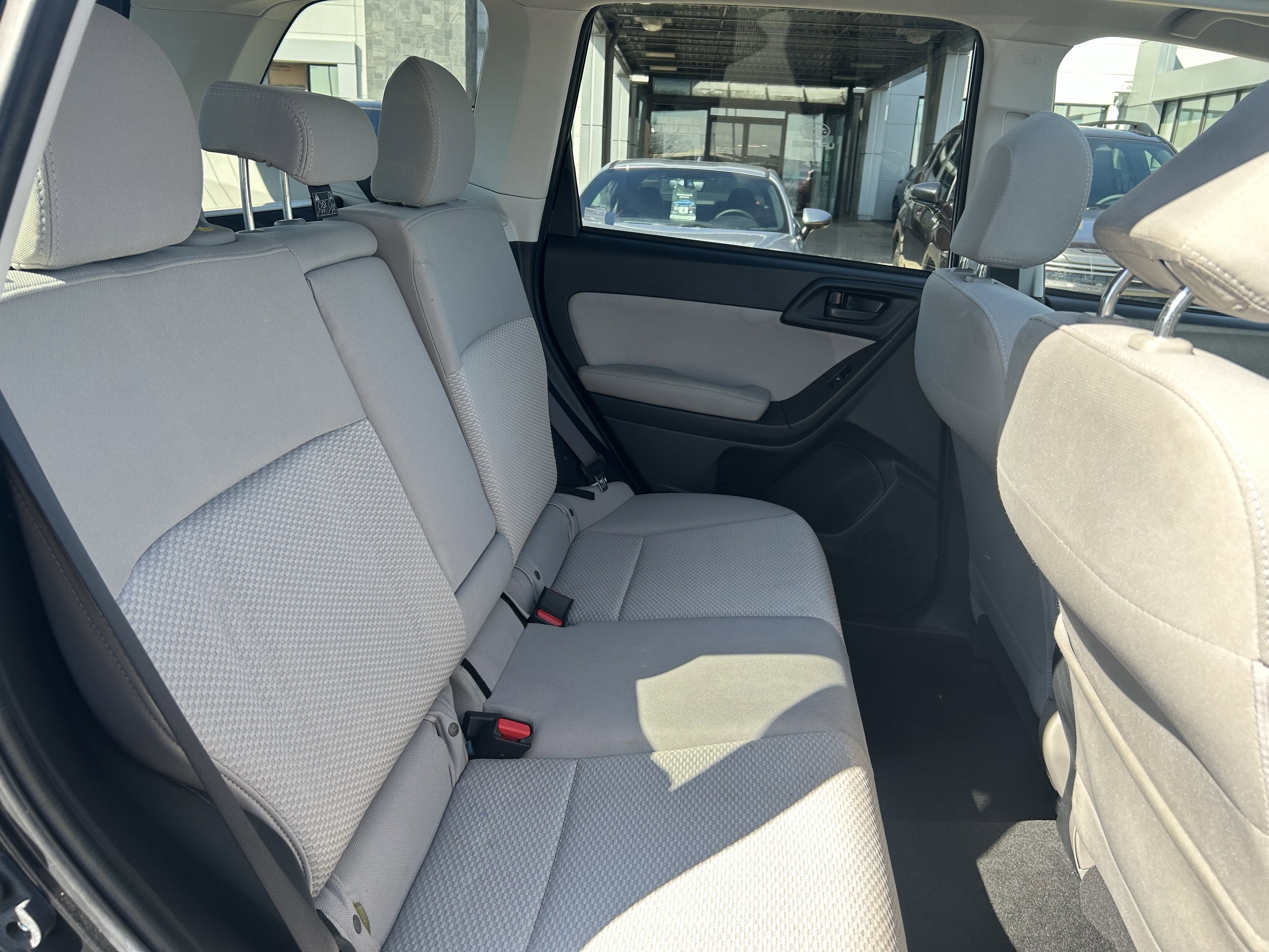 Used 2016 Subaru Forester 2.5i Premium image 24
