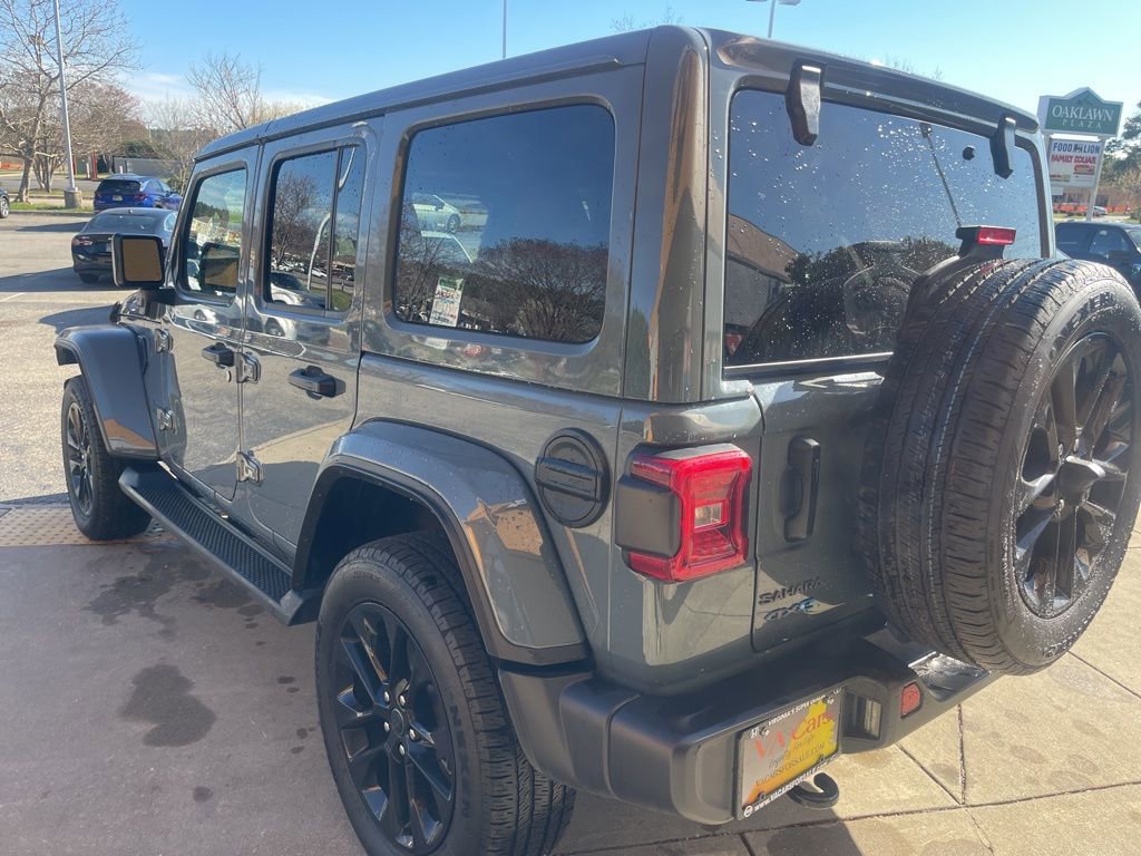 Used 2025 Jeep Wrangler Unlimited Sahara AWD/4WD image 6
