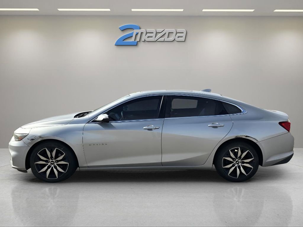 Used 2017 Chevrolet Malibu LT w/ Leather Package image 2