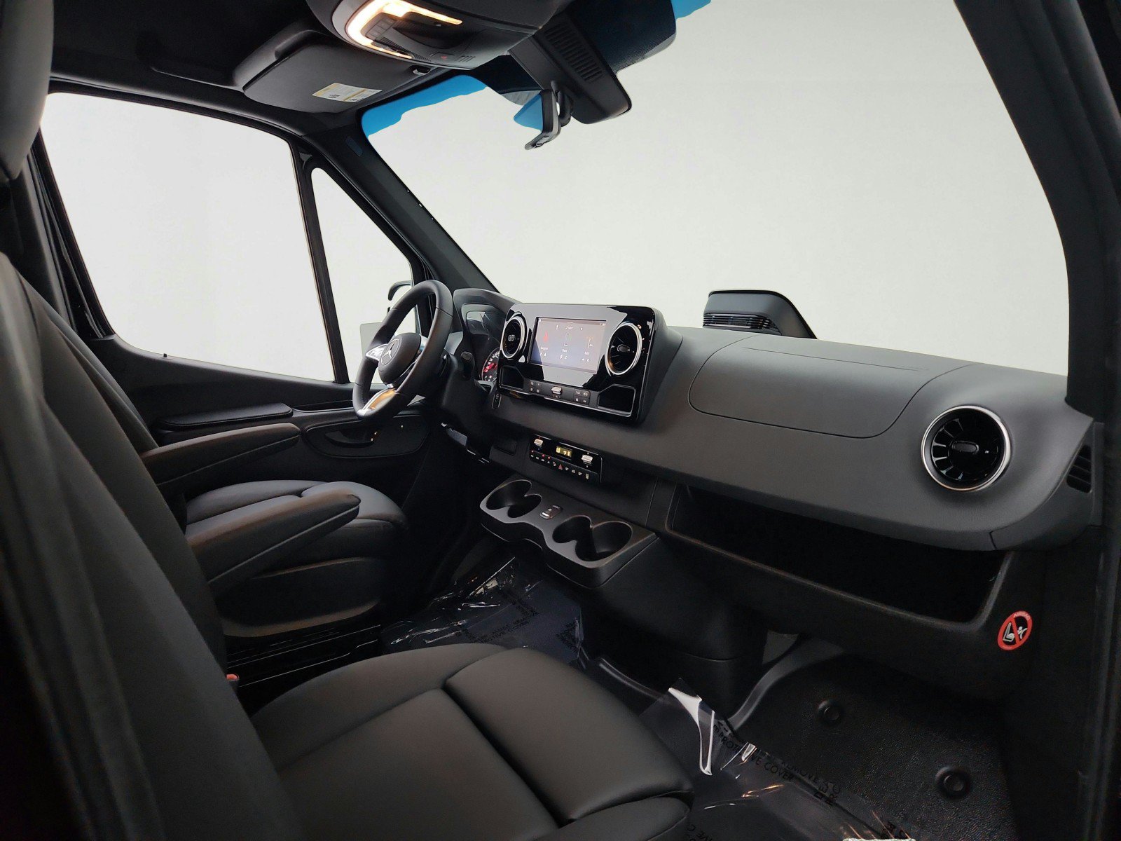 New 2026 Mercedes-Benz Sprinter 2500 image 13