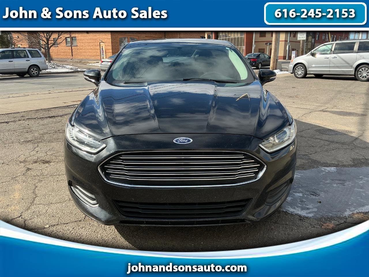 Used 2014 Ford Fusion SE image 1