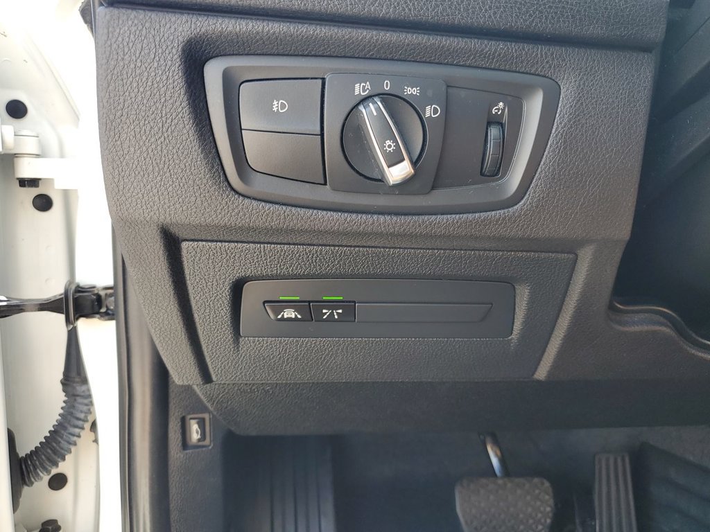 Used 2019 BMW 230i Coupe w/ Convenience Package RWD image 23