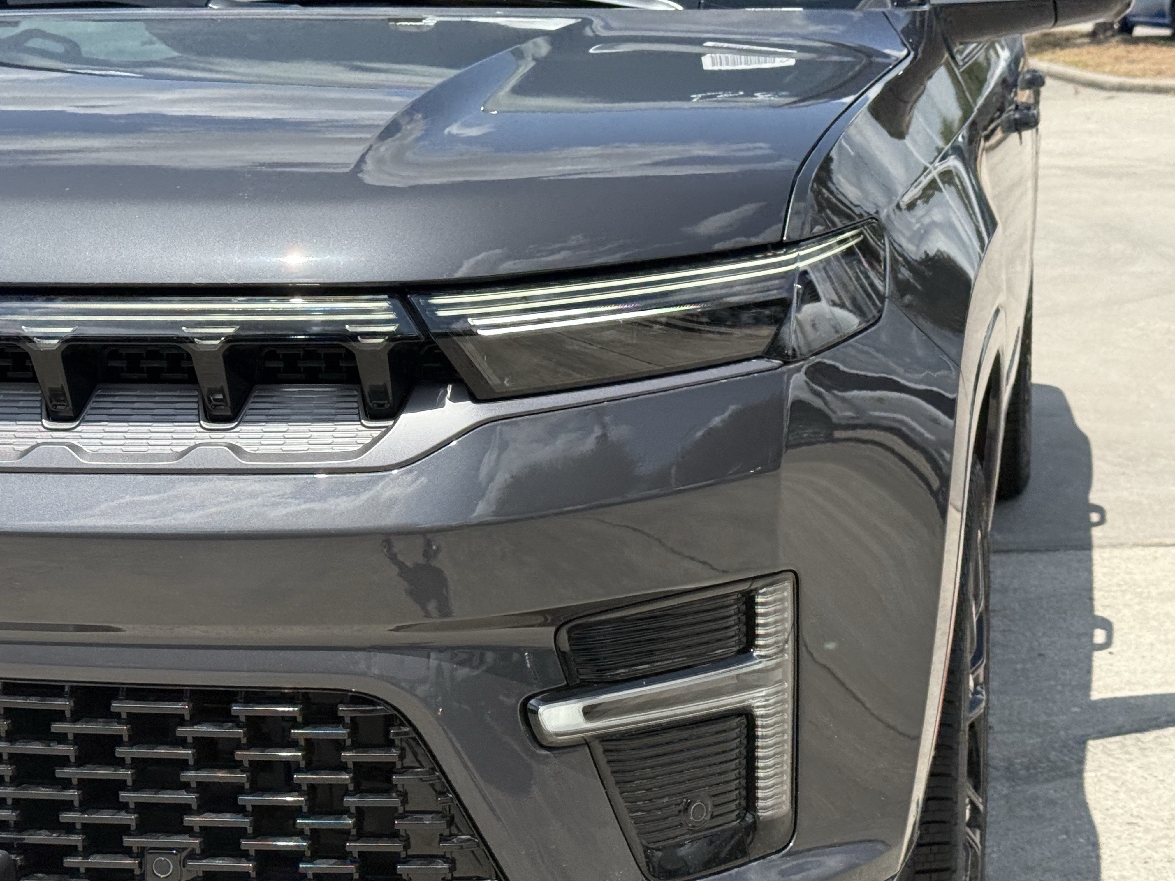 New 2026 Jeep Grand Wagoneer L Summit AWD/4WD image 8