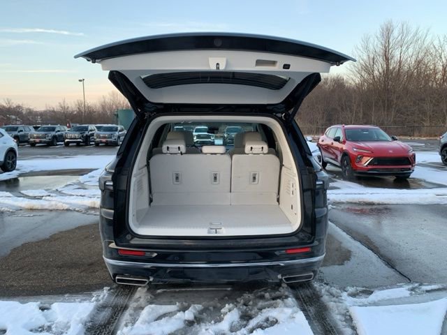 New 2026 Buick Enclave Avenir w/ Super Cruise Package image 28