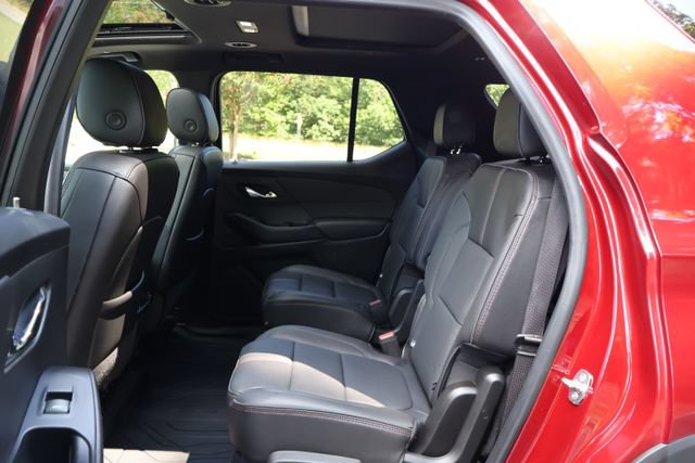 Used 2022 Chevrolet Traverse RS AWD/4WD image 20