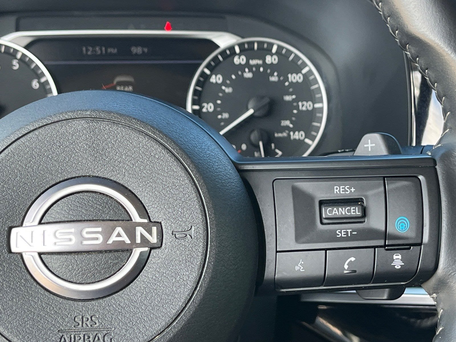 Used 2024 Nissan Pathfinder SV FWD image 20