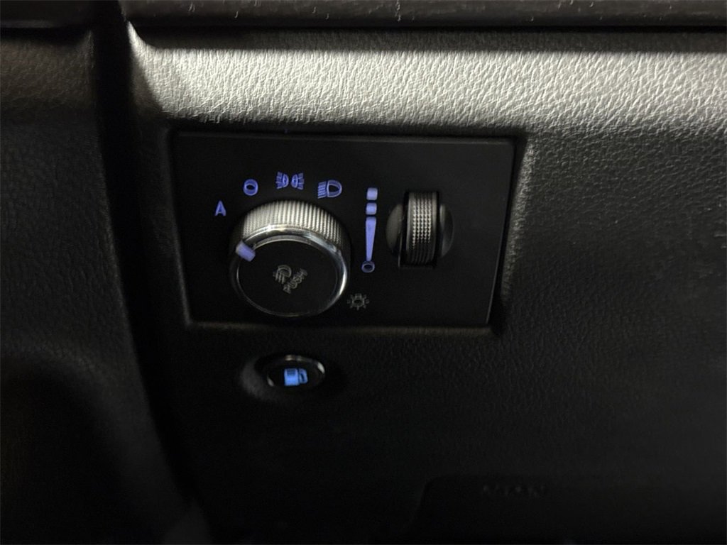 Used 2014 Jeep Grand Cherokee Laredo w/ Quick Order Package 23E image 17