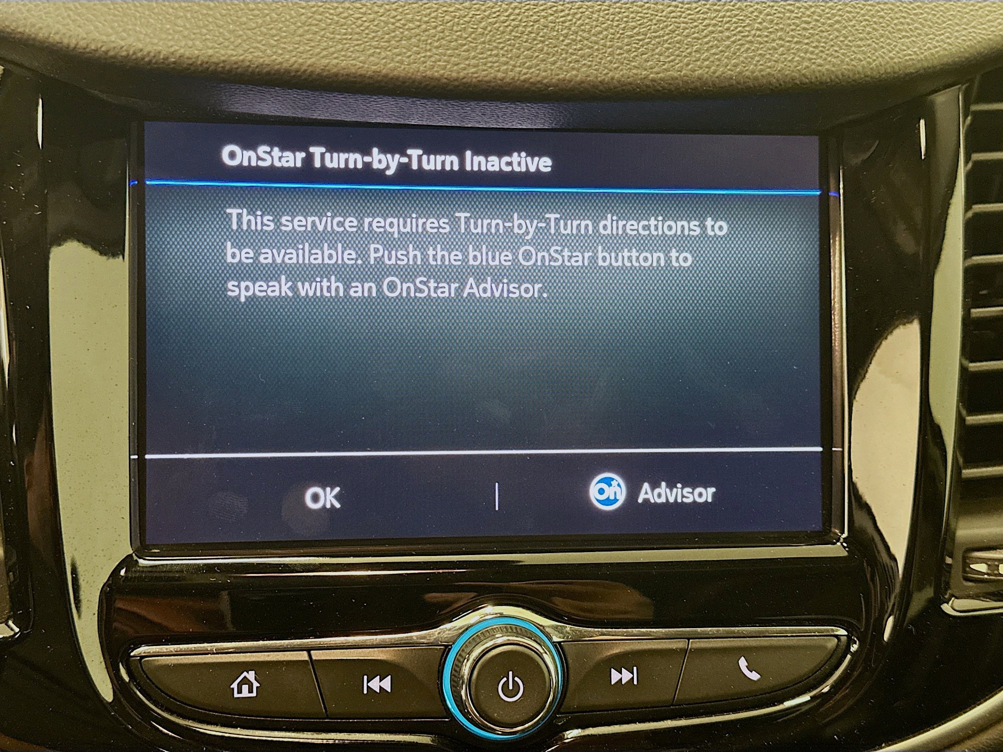 Used 2021 Chevrolet Trax LT w/ LT Convenience Package image 22