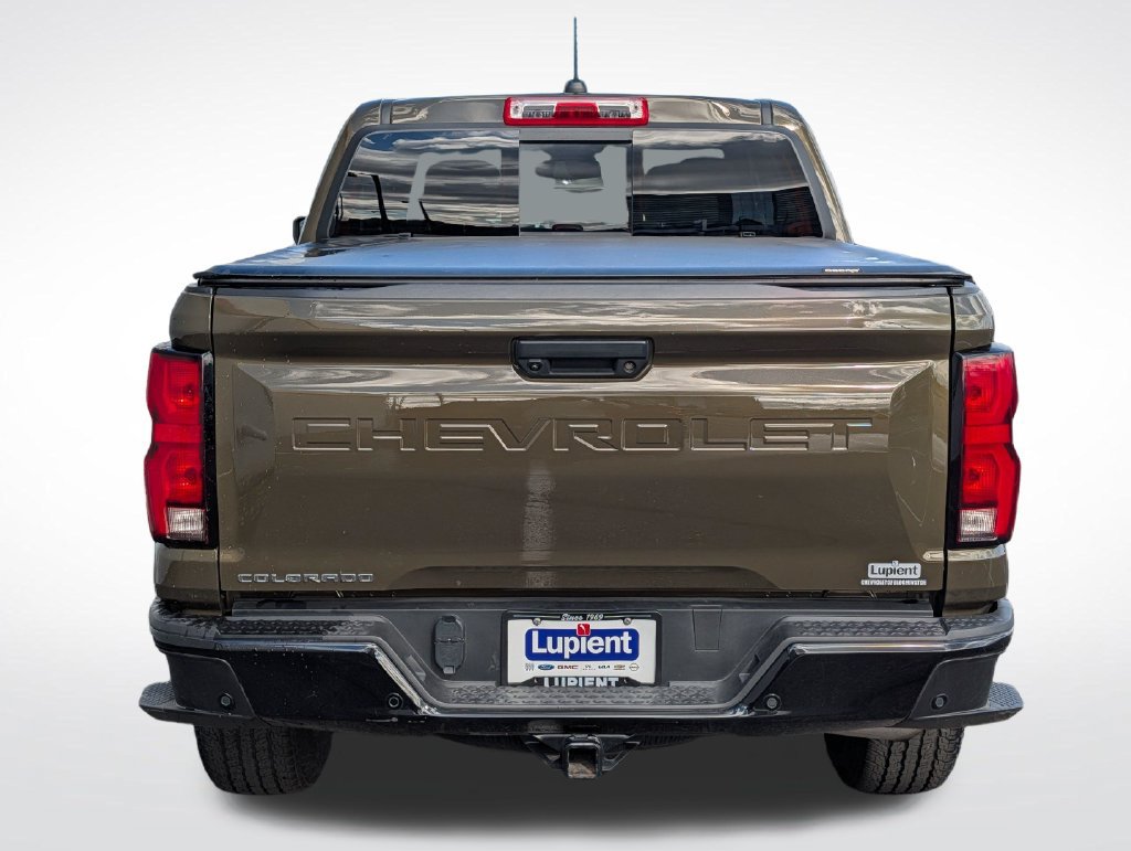 Used 2023 Chevrolet Colorado Z71 w/ Z71 Convenience Package 2 AWD/4WD image 5