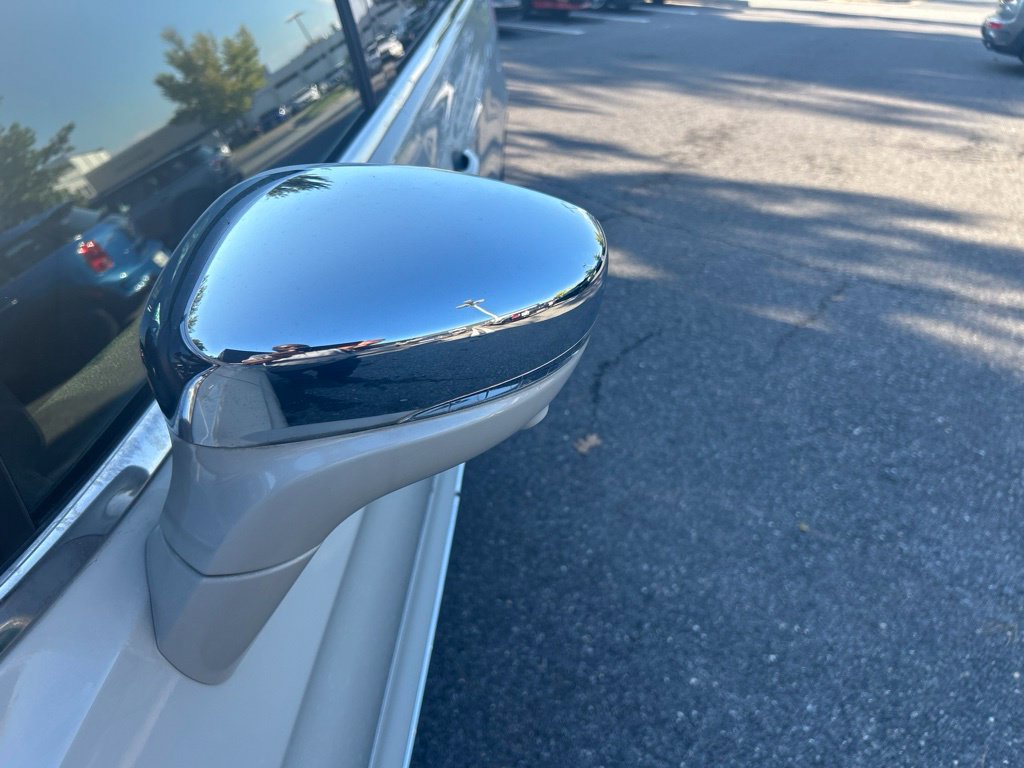 Used 2019 Chrysler Pacifica Limited w/ Advanced Safetytec Group FWD image 10