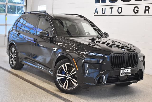 Used 2026 BMW X7 xDrive40i AWD/4WD image 1