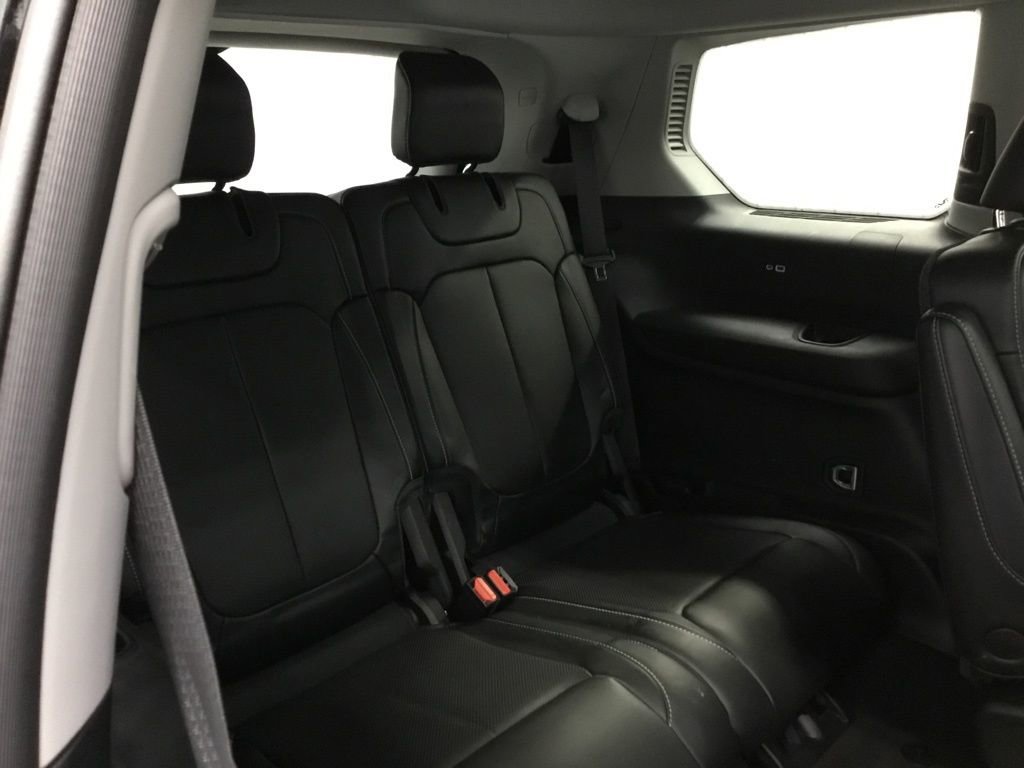 Used 2022 Jeep Grand Cherokee L Limited w/ Luxury Tech Group II AWD/4WD image 20