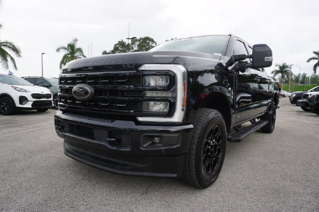 Certified 2024 Ford F250 Lariat w/ Lariat Ultimate Package AWD/4WD image 23