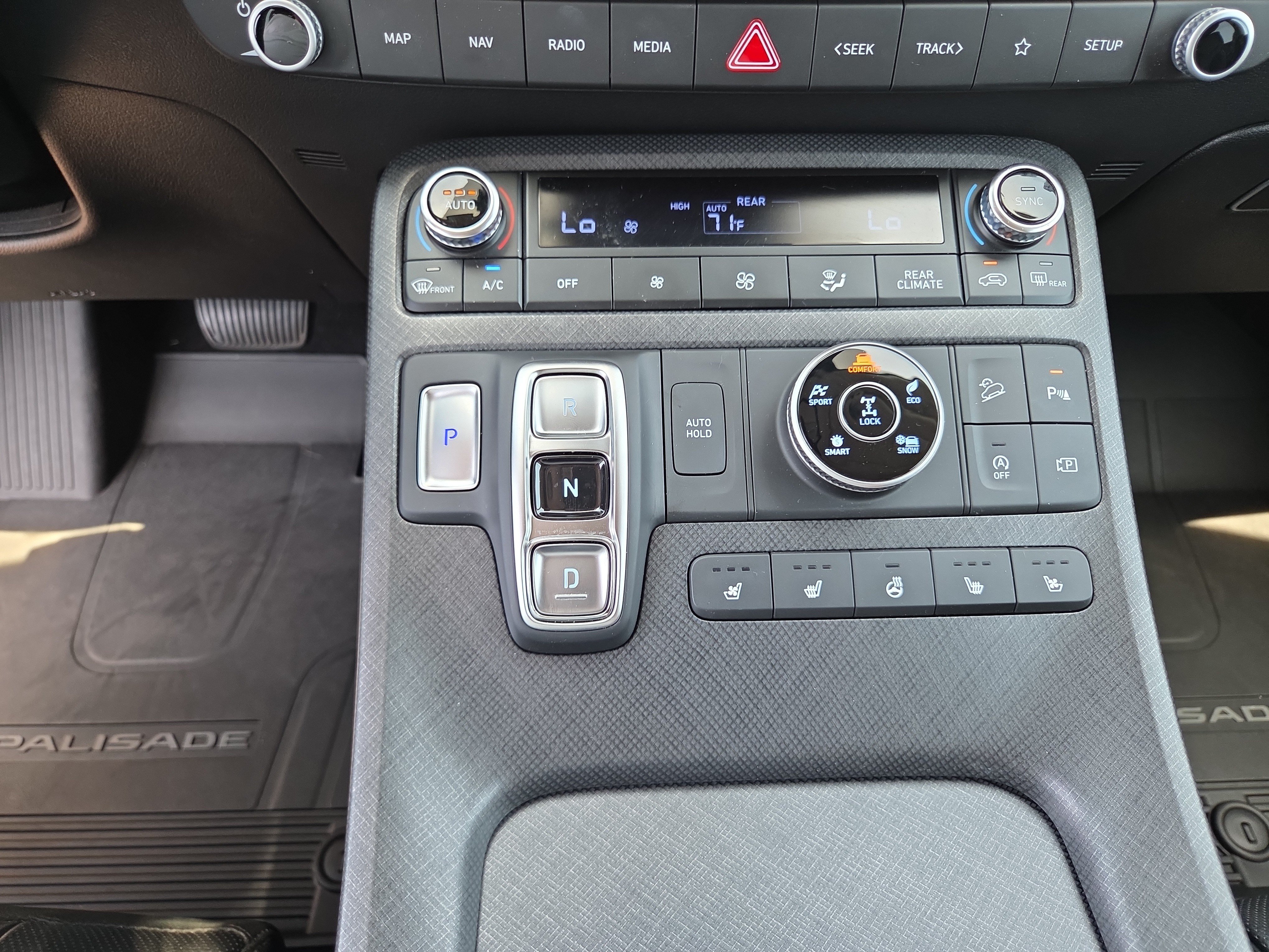 Used 2023 Hyundai Palisade Limited AWD/4WD image 27