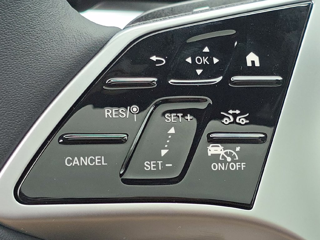 New 2026 Mercedes-Benz GLB 250 4MATIC image 35