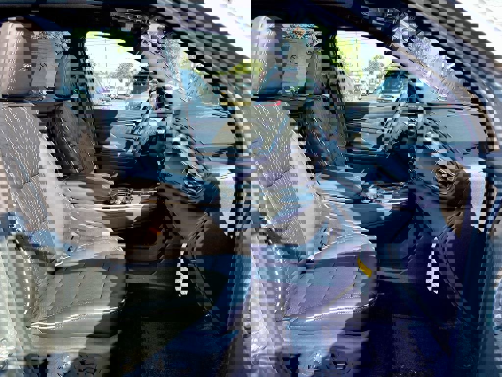 New 2026 Buick Enclave Avenir w/ Super Cruise Package image 61