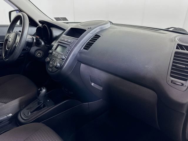 Used 2013 Kia Soul image 25