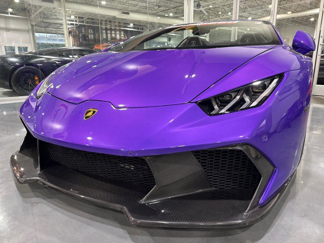 Used 2017 Lamborghini Huracan LP 610-4 AWD/4WD image 36
