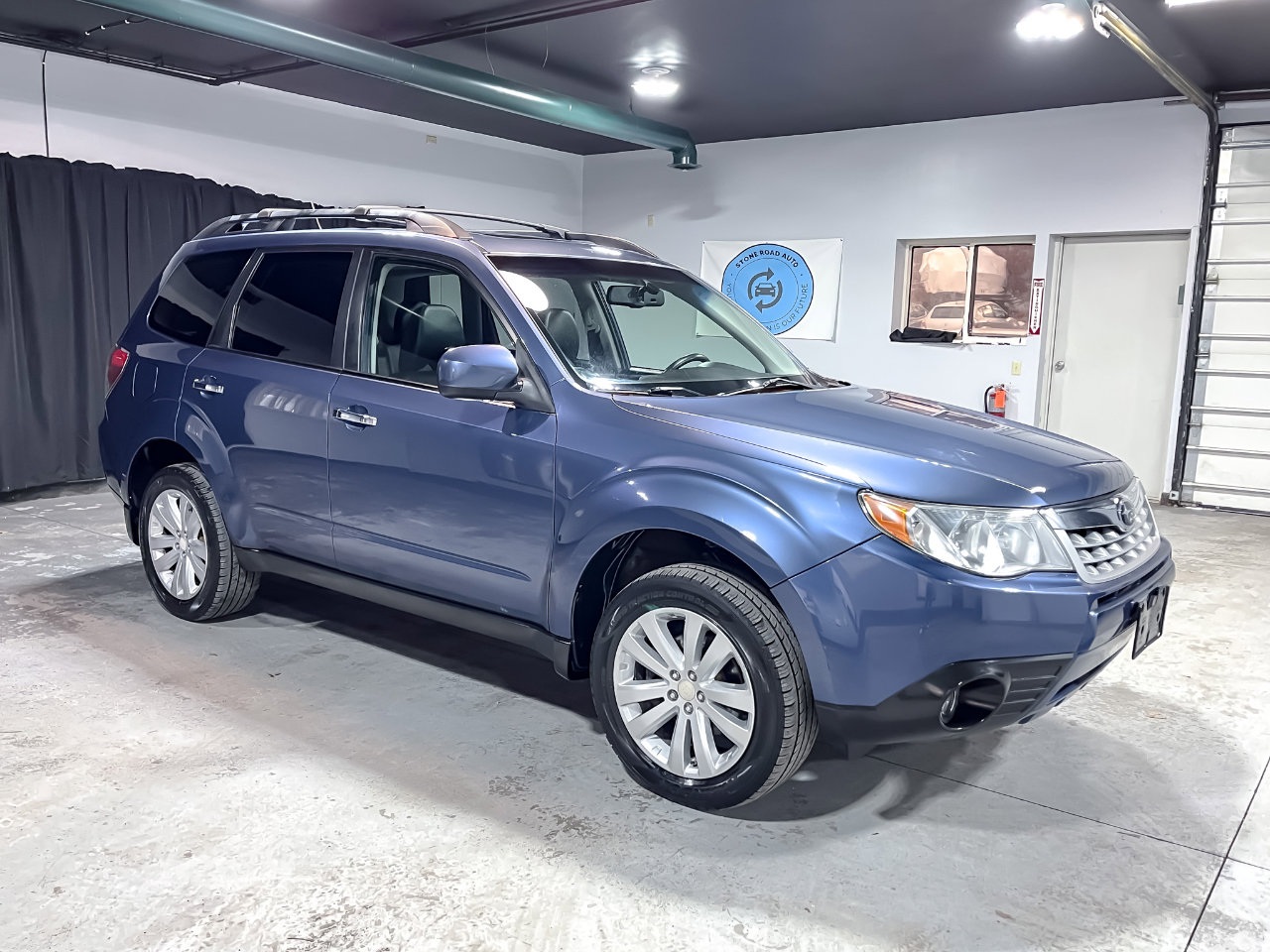 Used 2012 Subaru Forester 2.5X Limited image 2