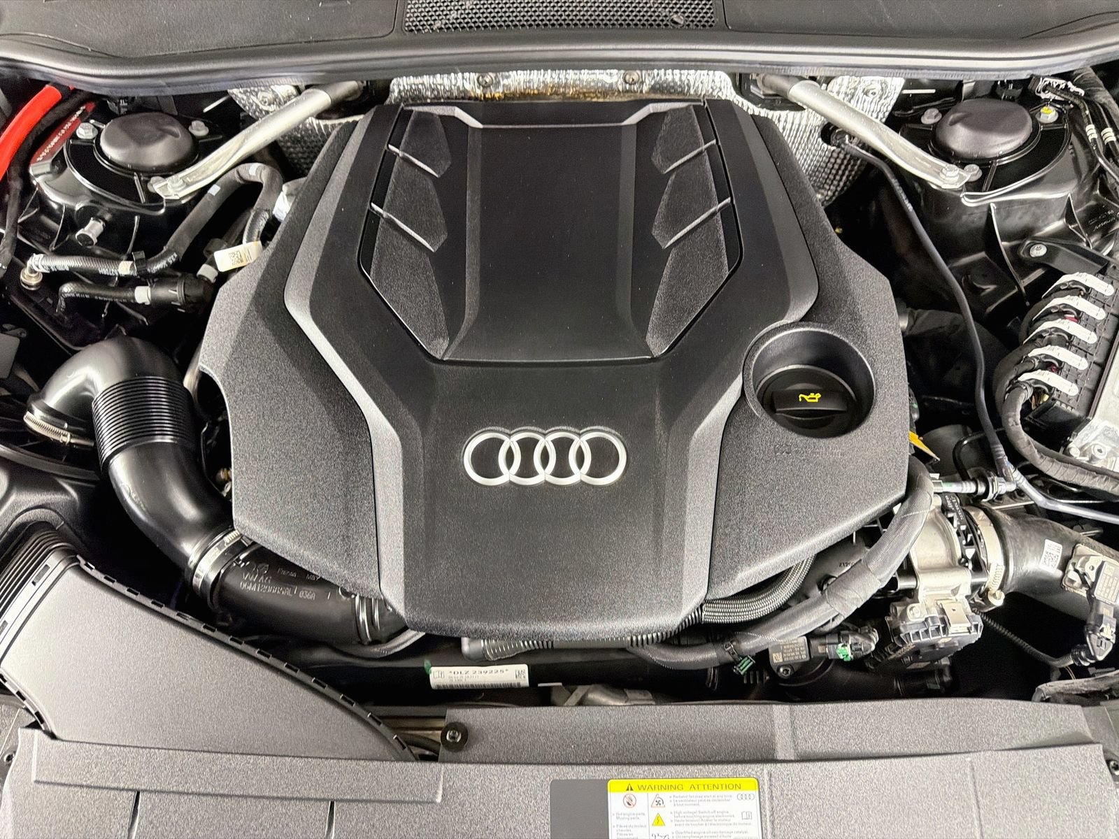 Certified 2025 Audi A6 Premium Plus w/ Premium Plus Package AWD/4WD image 32