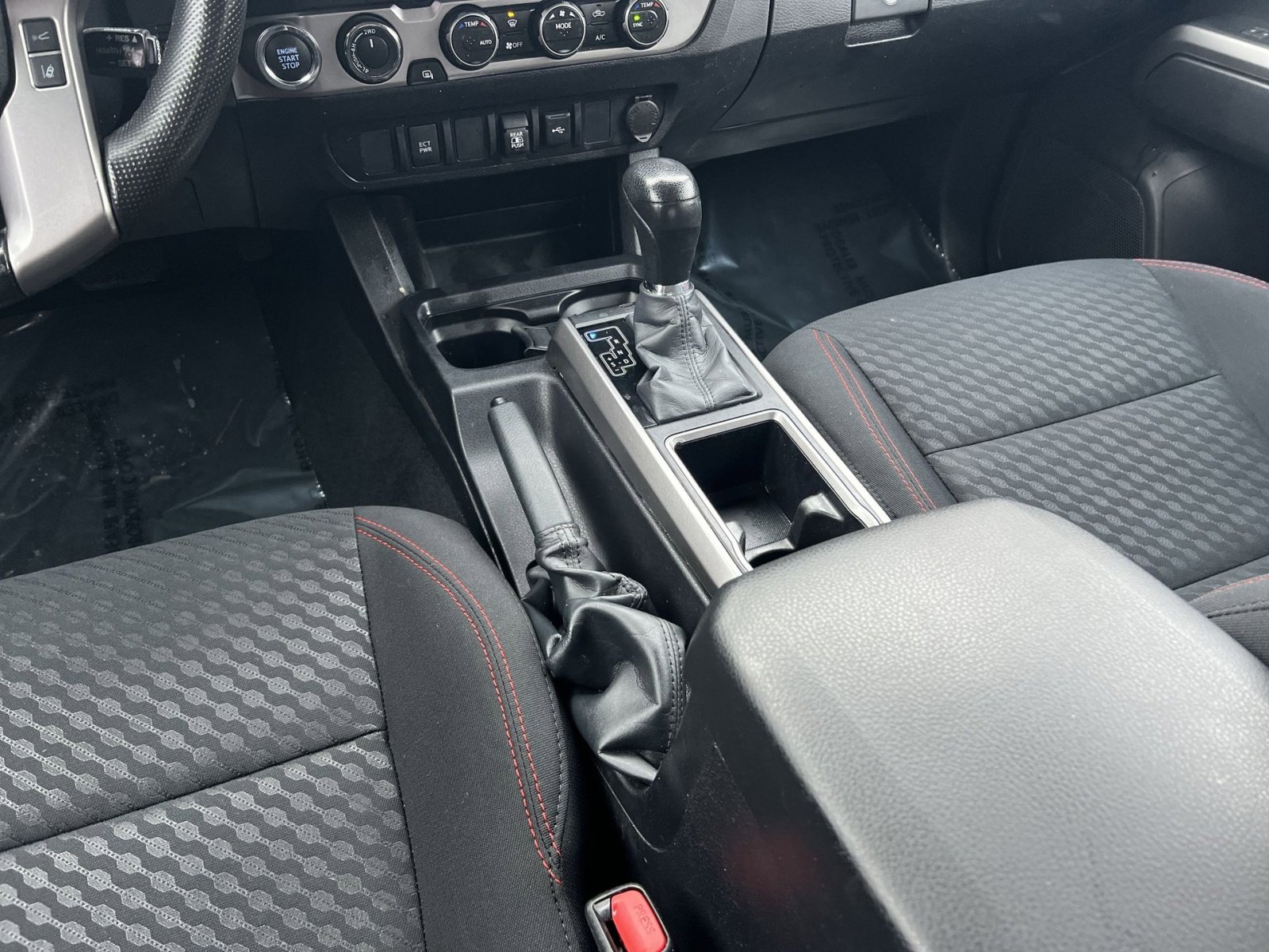 Used 2023 Toyota Tacoma SR5 image 41