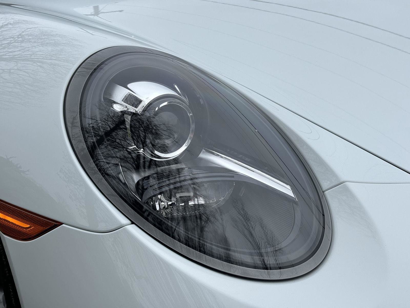 Used 2018 Porsche 911 Carrera T RWD image 20