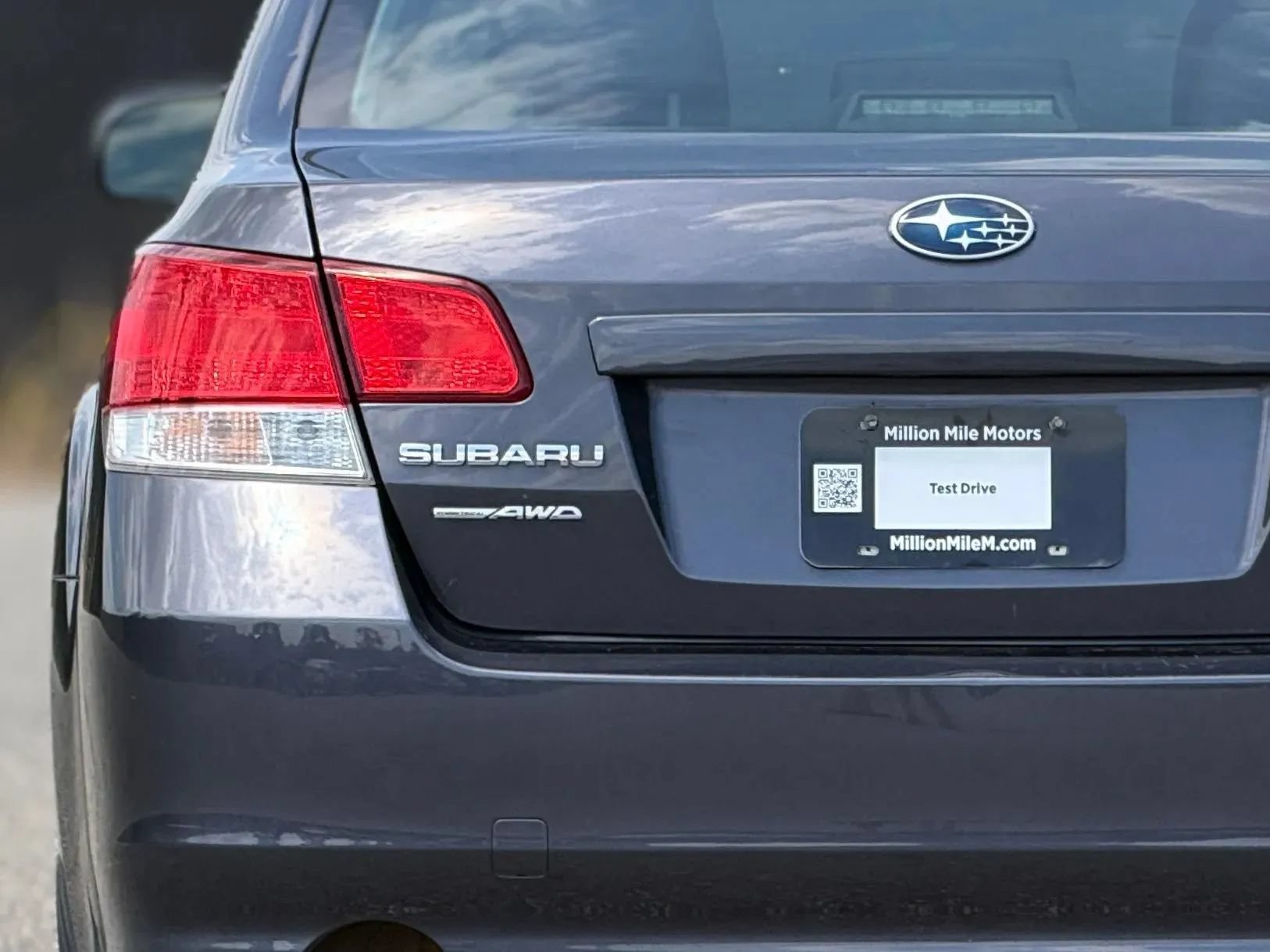 Used 2013 Subaru Legacy 2.5i Premium w/ All-Weather Pkg AWD/4WD image 13