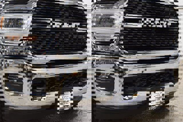 Used 2024 RAM 5500 SLT w/ Quick Order Package 2YG SLT image 7