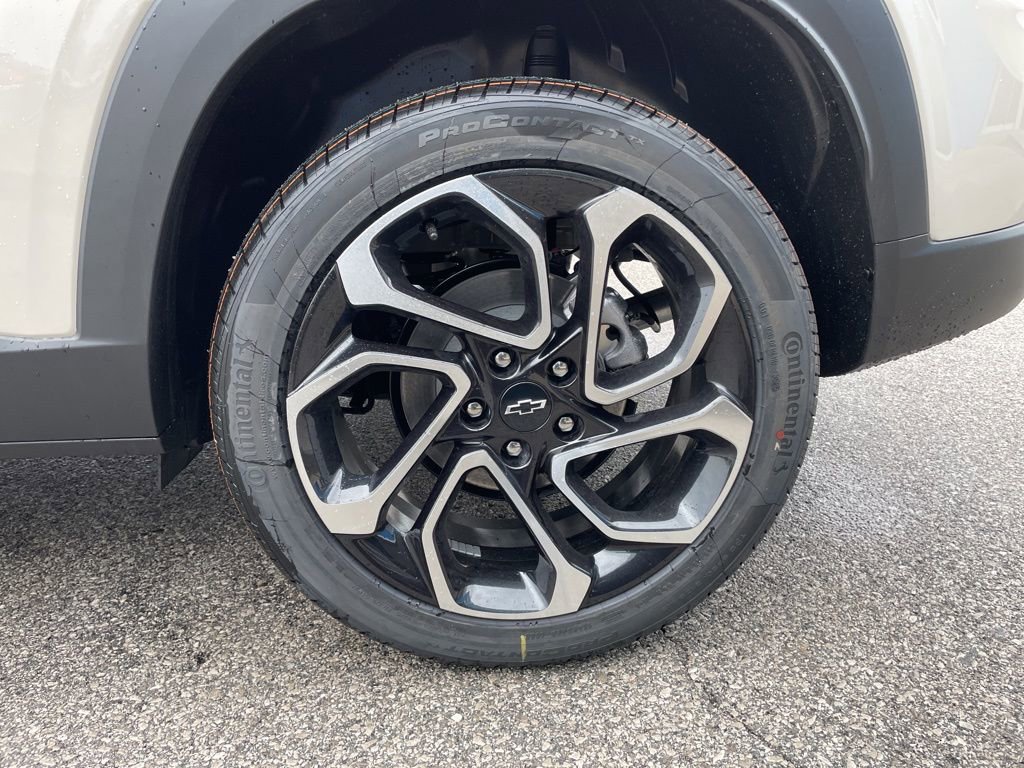 New 2026 Chevrolet Trax RS w/ Driver Confidence Package FWD image 52