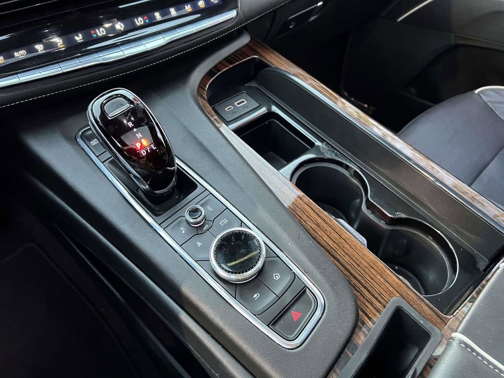 Used 2022 Cadillac Escalade ESV Premium Luxury image 24