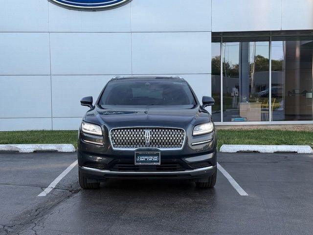 Used 2022 Lincoln Nautilus Reserve AWD/4WD image 3