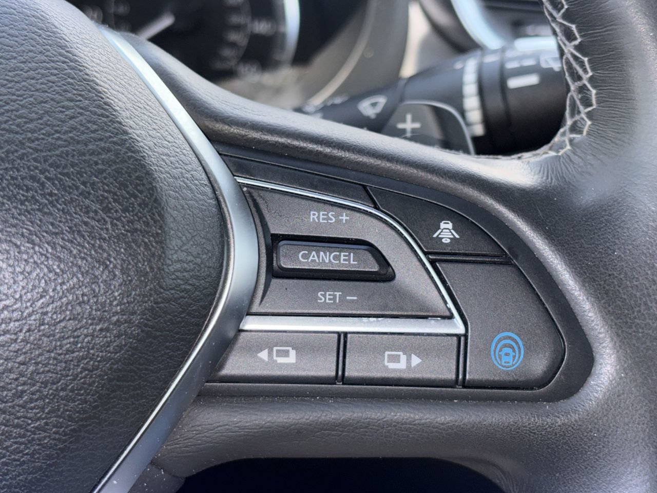 Used 2021 INFINITI QX50 Luxe FWD image 13