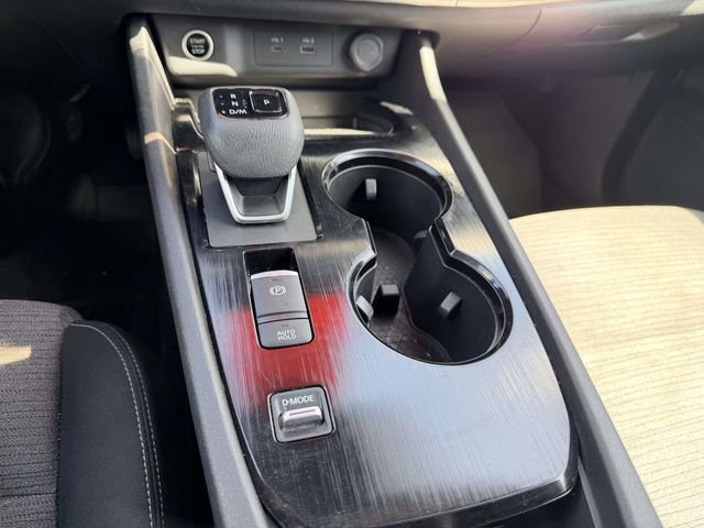 Used 2023 Nissan Rogue SV image 22