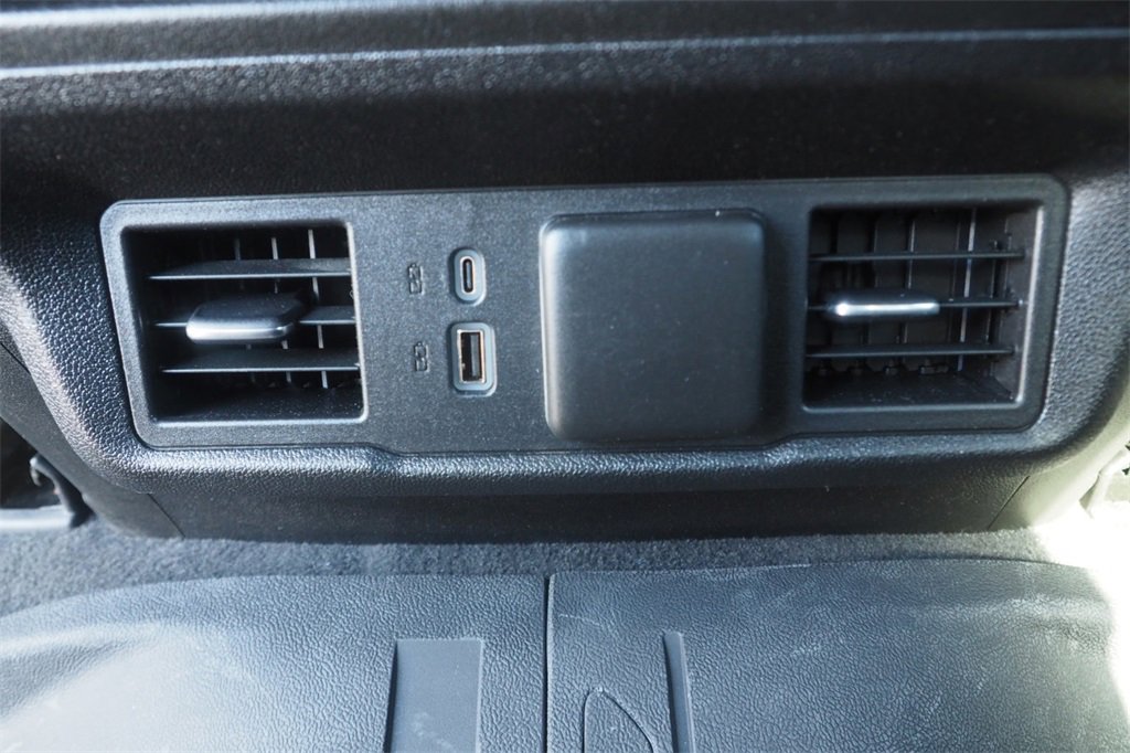 Used 2024 Chevrolet Silverado 2500 LT image 18