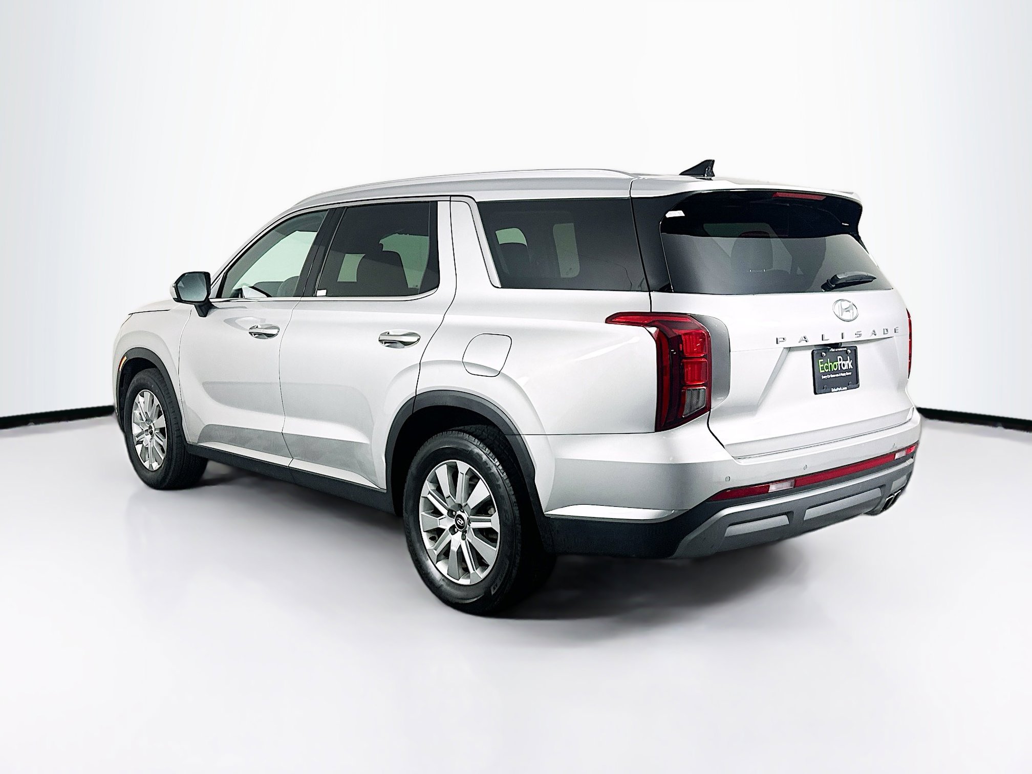 Used 2025 Hyundai Palisade SEL FWD image 5